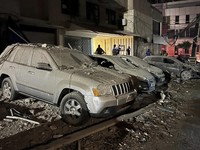 Penampakan Beirut Porak-poranda Dibom Israel, Bangunan-Mobil Hancur