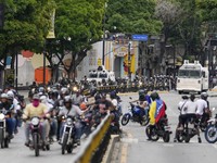 Jaksa AS mendakwa seorang tentara yang terlibat dalam rencana penangkapan pemimpin Venezuela, Nicolás Maduro, karena dugaan insider trading.