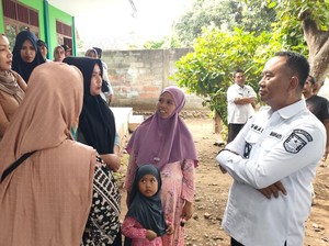 Merger Tuai Penolakan, Pj Bupati Probolinggo Datangi SDN Widoro