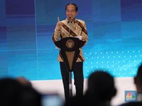 Jokowi Dapat Penghargaan Bapak Konstruksi Indonesia