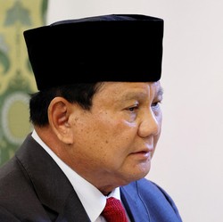 DPR Setuju, Prabowo Bebas Hapus & Tambah Jumlah Kementerian!