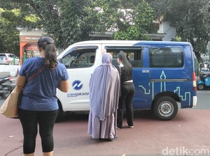 Pengguna JakLingko Harap Tak Ada Demo Lagi: Bingung Cari Angkutan Lain