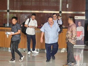 Haji Robert Ngaku Dicecar Puluhan Pertanyaan di Kasus Eks Gubernur Malut