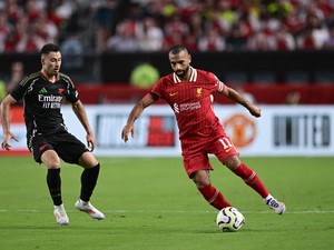 Dear Liverpool, Gimana Kontrak Salah, Alexander-Arnold & Van Dijk?