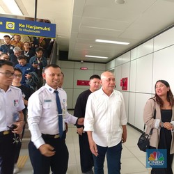 China Punya Senjata Baru Jajah RI, Teten Masduki Respons Begini