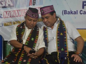 Profil dan Karier Simon Kamlasi-Adrianus Garu, Cagub NTT Nomor Urut 3