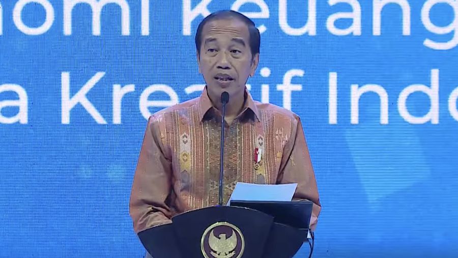 Presiden Joko Widodo saat memberikan sambutan dalam Upacara Pembukaan FEKDI x KKI 2024. (Tangkapan Layar Youtube Bank Indonesia)