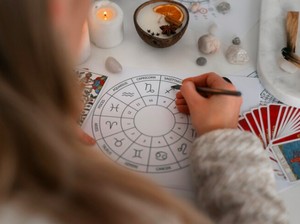 Ramalan Zodiak Kamis 26 September 2024, Cek Peruntunganmu Sekarang!