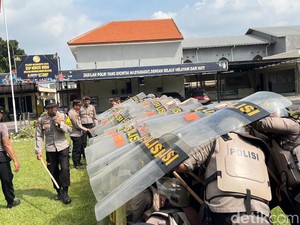 160 Polisi Digembleng Dalmas untuk Amankan Pilkada di Kota Mojokerto