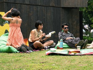 Belanja Sambil Piknik di Taman Brightspot 2024, Nikmati Diskon hingga 60%