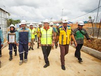 Proyek WEGE KSO Hunian Modular TNI di IKN Sabet 2 Rekor MURI
