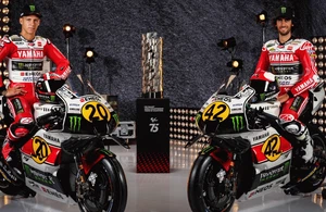 Cantiknya Grafis Jadul Motor Yamaha di MotoGP Inggris