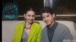 Mario Maurer-Davika Hoorne Puji Vino G Bastian-Marsha Timothy di Kang Mak
