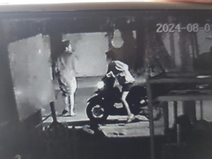 Aksi Pencurian Mobil Terekam CCTV di Surabaya, Pelaku 3 Orang