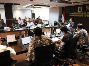 Jurus Luhut Perkuat Pusat Data Nasional dari Serangan Siber