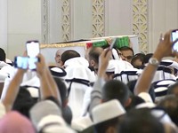 Potret Mengharukan Pemakaman Pimpinan Hamas Haniyeh di Doha