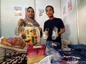 Memoles Sepatu agar Good Looking ala Siswa SMK