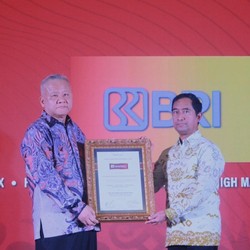 BRI Borong 4 Penghargaan di Malam Apresiasi Emiten 2024