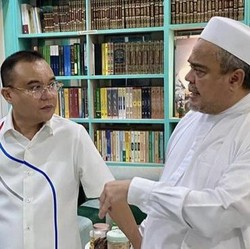 Tokoh Gerindra Temui Habib Rizieq, Ini Bocorannya