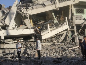 Gempuran Israel Targetkan Polisi Hamas di Sekolah Gaza, 11 Orang Tewas