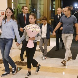 Tukar Tahanan! Detik-Detik Mata-mata Putin Dibebaskan Biden