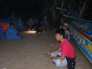Diterjang Ombak Besar, 1 Nelayan di Pandeglang Dilaporkan Hilang