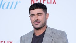 Kondisi Zac Efron Setelah Dilarikan ke RS Imbas Insiden di Kolam Renang