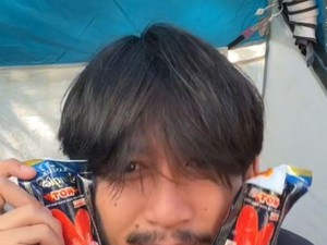 Influencer Bagikan Tips Tetap Kenyang Selama Naik Gunung