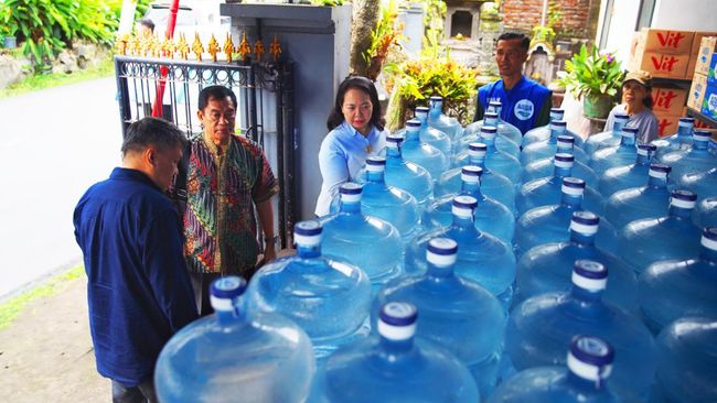 Aqua Cs Terus-Terusan Ambil Air dari Akuifer, Bahaya Ini Mengancam
