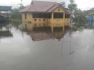2 Jembatan Rusak Diterjang Banjir di Distrik Dekai Yahukimo