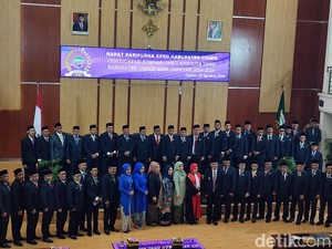 Pelantikan 50 Anggota DPRD Ciamis Sempat Diwarnai Interupsi
