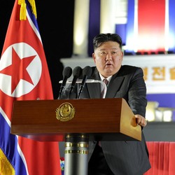 Bomber Supersonik AS Dekati Korut, Kim Jong Un Ancam Kirim Nuklir