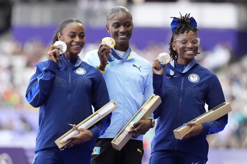 Sha'carri Richardson dari Amerika Serikat, memenangkan babak penyisihan lari 100 meter putri di Olimpiade Musim Panas 2024, Jumat, 2 Agustus 2024, di Saint-Denis, Prancis. Sha'carri Richardson dari Amerika Serikat, memenangkan babak penyisihan lari 100 meter putri di Olimpiade Musim Panas 2024, Jumat, 2 Agustus 2024, di Saint-Denis, Prancis. (AP Photo/Petr David Josek)