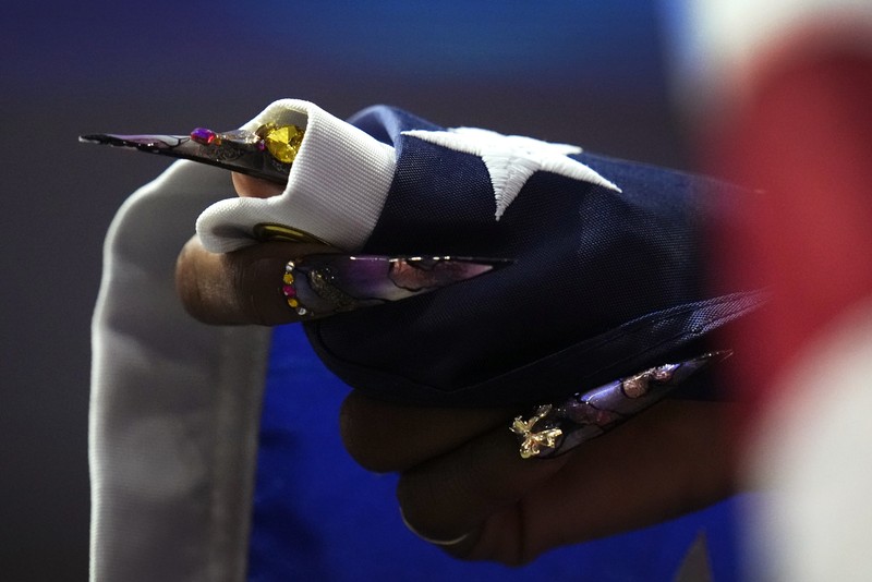 Sha'carri Richardson dari Amerika Serikat, memenangkan babak penyisihan lari 100 meter putri di Olimpiade Musim Panas 2024, Jumat, 2 Agustus 2024, di Saint-Denis, Prancis. Sha'carri Richardson dari Amerika Serikat, memenangkan babak penyisihan lari 100 meter putri di Olimpiade Musim Panas 2024, Jumat, 2 Agustus 2024, di Saint-Denis, Prancis. (AP Photo/Petr David Josek)