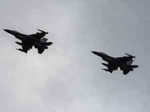 Lawan Serangan Udara Rusia, Ukraina Gunakan F-16 Bantuan Barat