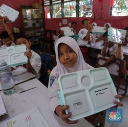 Ini Daftar Anggota DPR yang Bakal Pantau Makan Gratis Prabowo