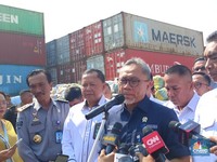 Bukan 200%, Zulhas Bocorkan Keramik Impor China Bakal Kena BMAD Segini