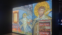 Pameran Mosaico Mampir ke Jakarta, Saatnya Tahu Seni Mozaik Italia