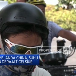 Suhu Di China 44 Derajat Celsius, Warga 