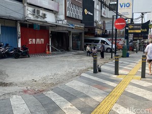 Kesaksian Warga Kakek Ditabrak Angkot di Depok Sampai Terseret ke Kios