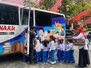 Anak TK Tur Gedung Pemkab-Perpustakaan Lewat Bejanaku Dispersip Klaten