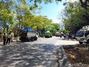Dishub Makassar Tertibkan 300 Unit Angkutan Barang Langgar Jam Operasional