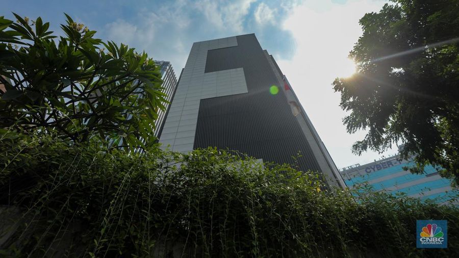 Gedung EDGE DC di Jakarta, Rabu (7/8/2024). (CNBC Indonesia/Faisal Rahman)
