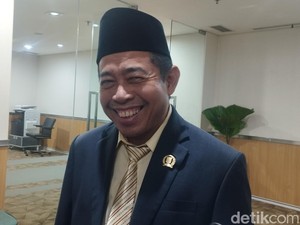 Kualitas Udara DKI Buruk, Ketua DPRD Soroti Kendaraan Pribadi-Bakar Sampah