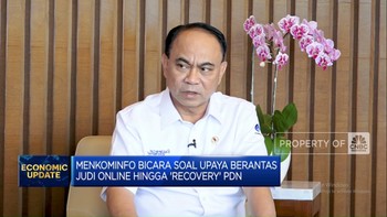 Menkominfo Bicara Aturan Data Center Hingga Efek Masuknya Starlink