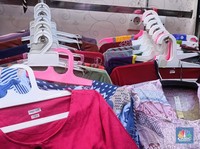 Banjir Barang Ilegal dari China Bikin Kredit Macet UMKM Makin Buruk