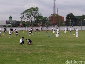 Bernardo Mainkan Sulthan Zaky Jadi Gelandang Bertahan, Gantikan M Arfan?
