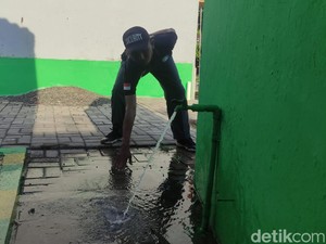 Air Sumur Berasap di Sidoarjo Panas Tapi Tak Berbau Gas