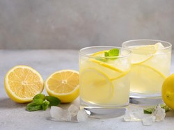 5 Minuman Terbaik untuk Hempaskan Lemak Perut dengan Cepat 5 Minuman Terbaik untuk Hempaskan Lemak Perut dengan Cepat