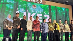 Menteri LHK Resmi Buka Festival LIKE 2!